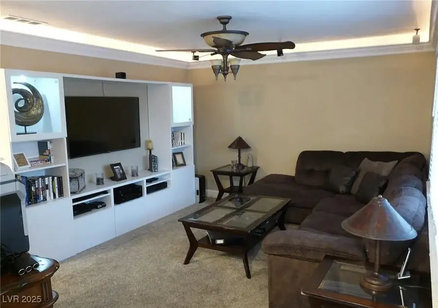 3068 S Pecos Road, Las Vegas, NV 89121 - Image #3
