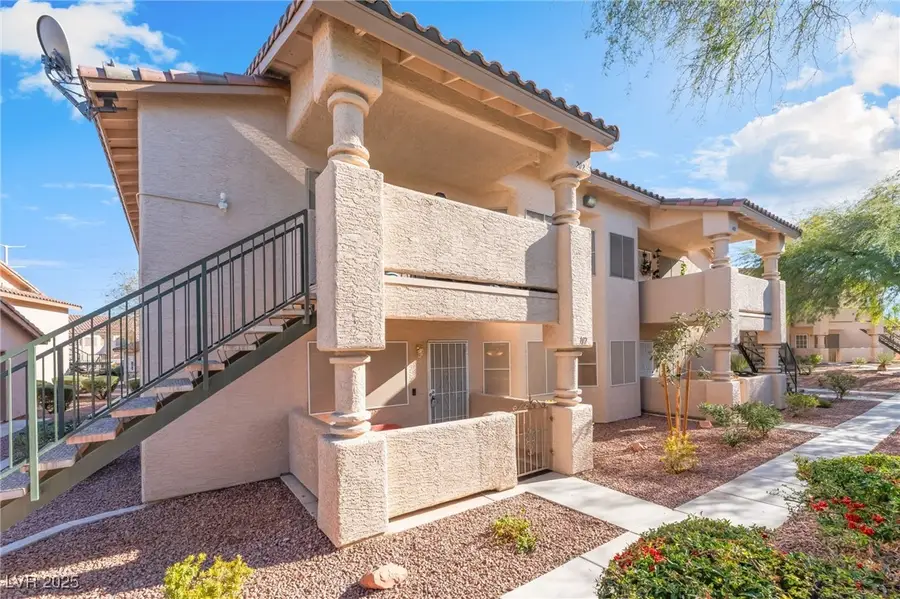 1305 Markwood Circle #102, Las Vegas, NV 89128 - Image #3