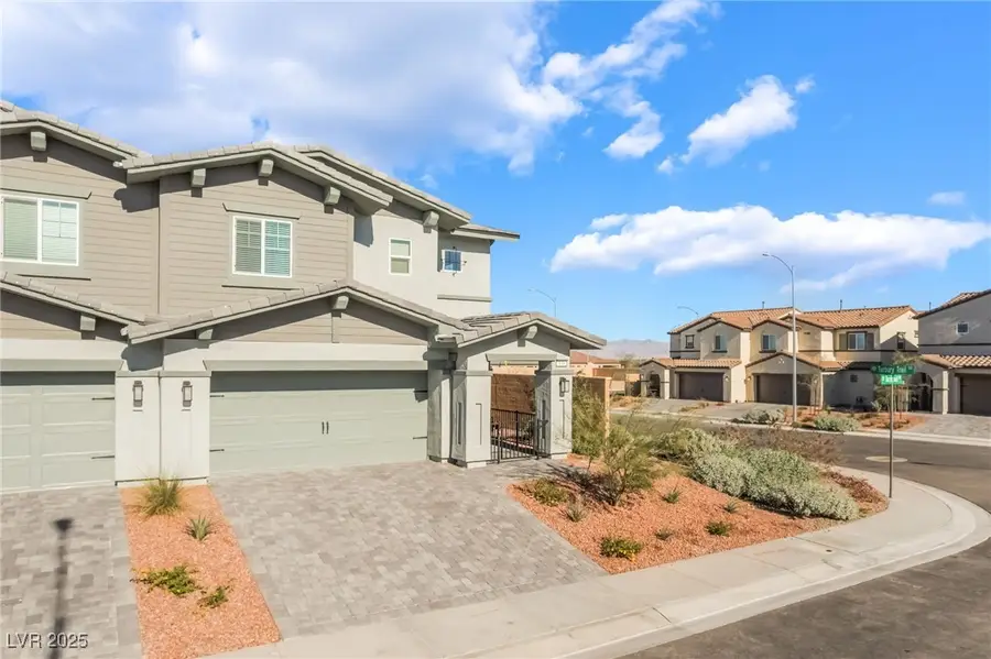 138 Barringswell Avenue, Henderson, NV 89011 - Image #2