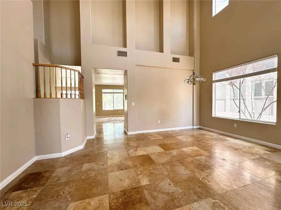 357 Lakewood Garden Drive, Las Vegas, NV 89148 - Image #3