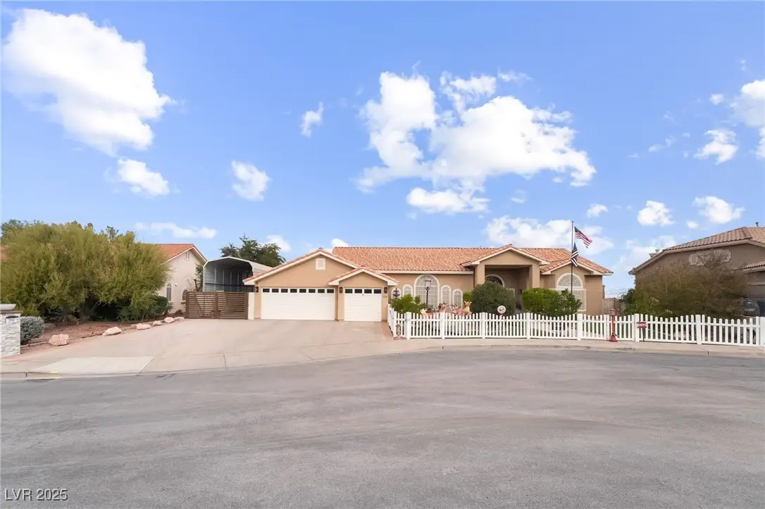 396 E Country Club Drive, Henderson, NV 89015 - Image #1