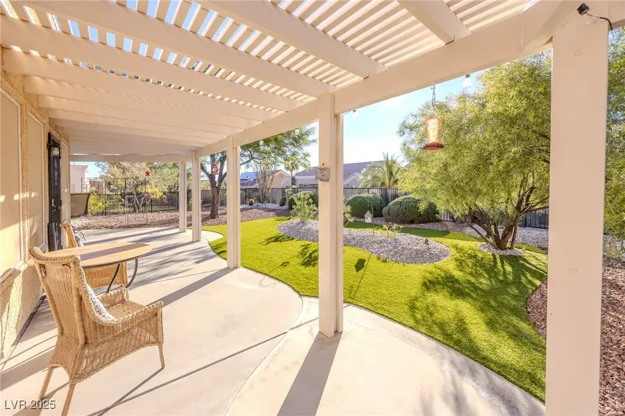 9305 Quail Ridge Drive, Las Vegas, NV 89134 - Image #3