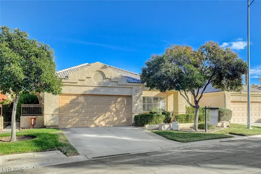 352 Mill Hollow Road, Las Vegas, NV 89107 - Image #3