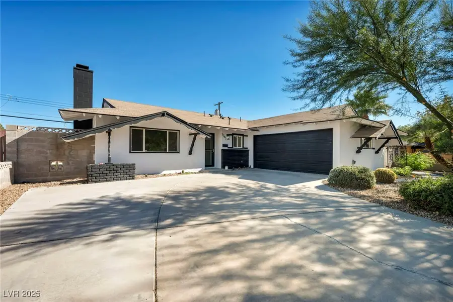 3382 Berwyck Street, Las Vegas, NV 89121 - Image #2