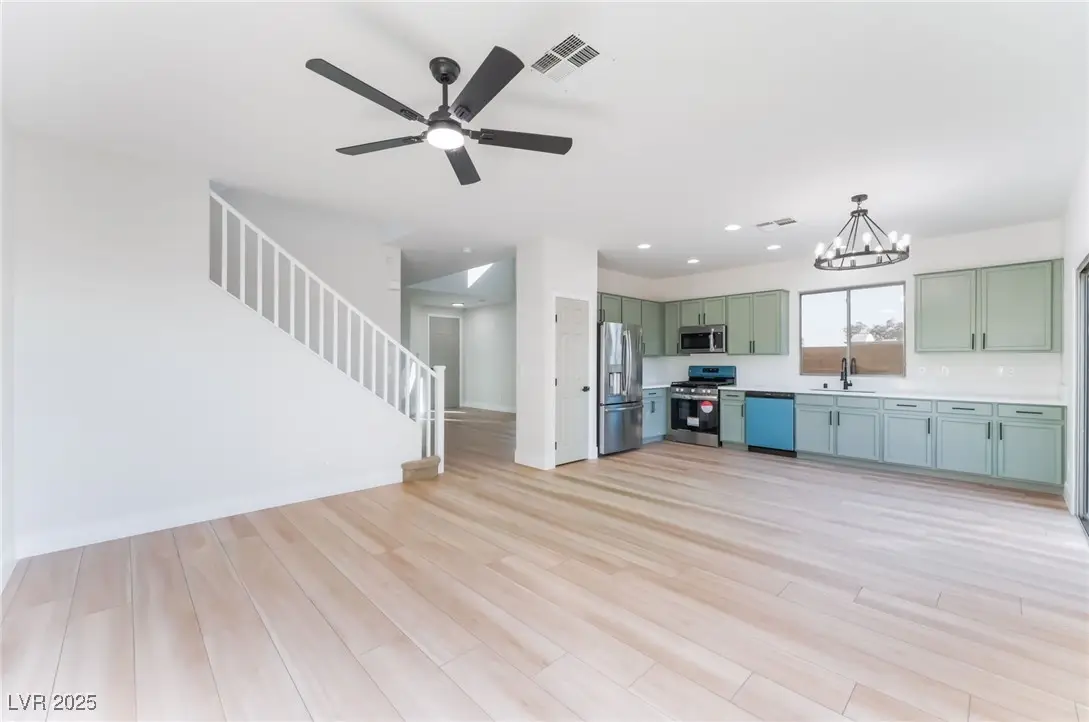 8421 Cheerful Brook Avenue, Las Vegas, NV 89143 - Image #1