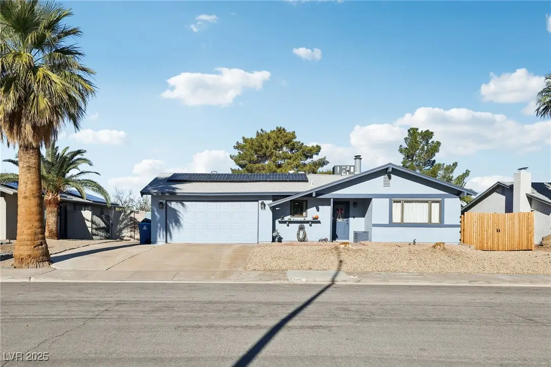 415 Chateau Drive, Henderson, NV 89002 - Image #1