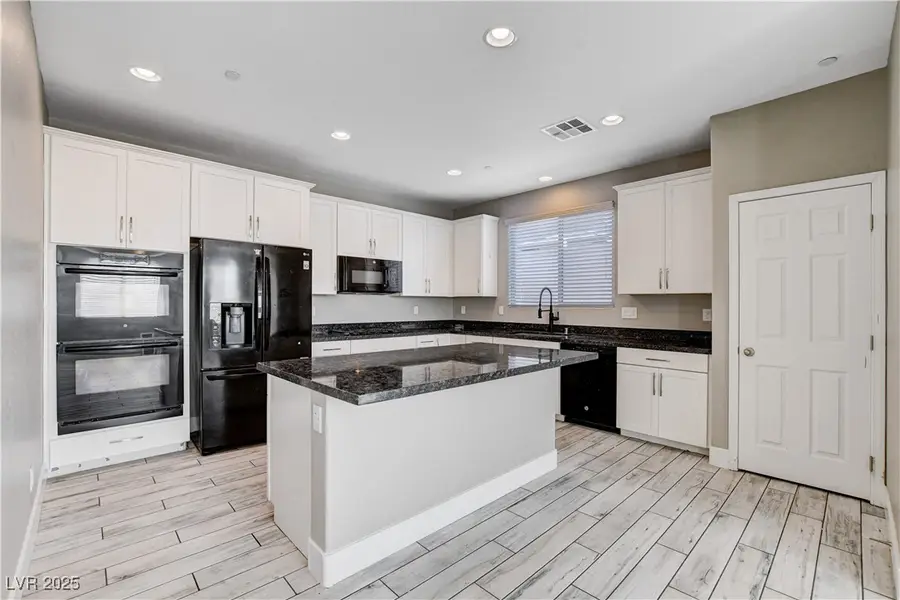 450 Aubade Court, Henderson, NV 89011 - Image #2