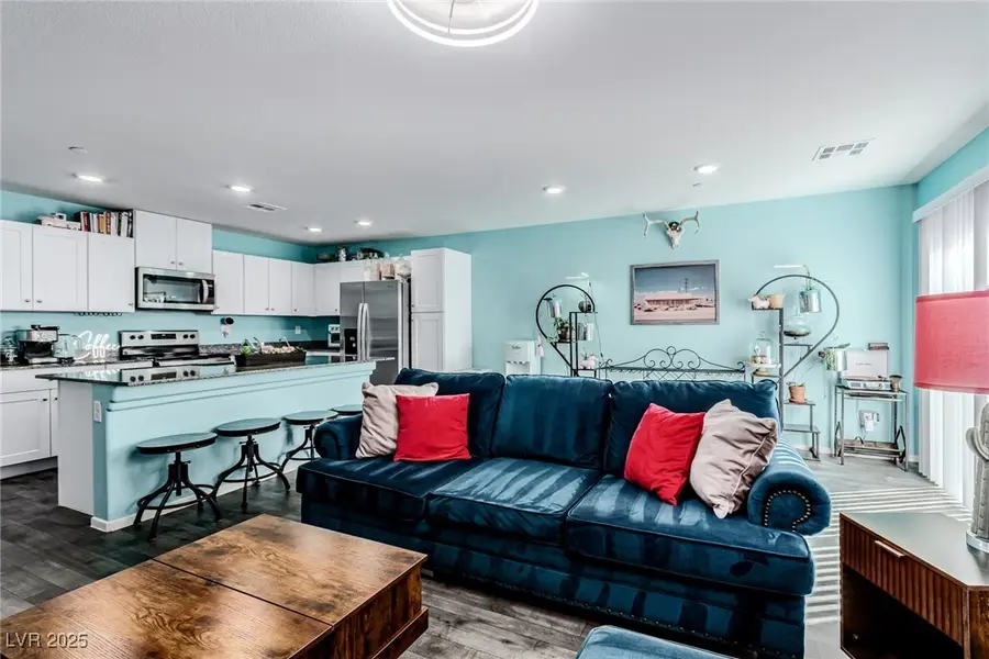 7945 Whisper Words Avenue, Las Vegas, NV 89113 - Image #3