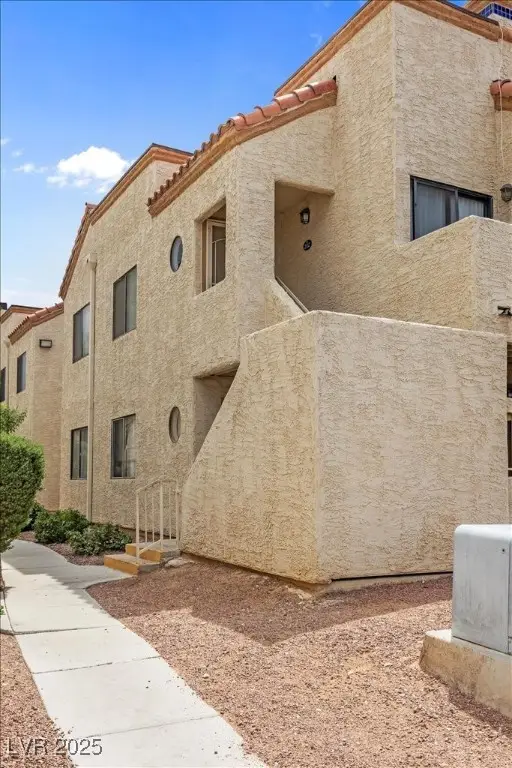 2972 Juniper Hills Boulevard #202, Las Vegas, NV 89142