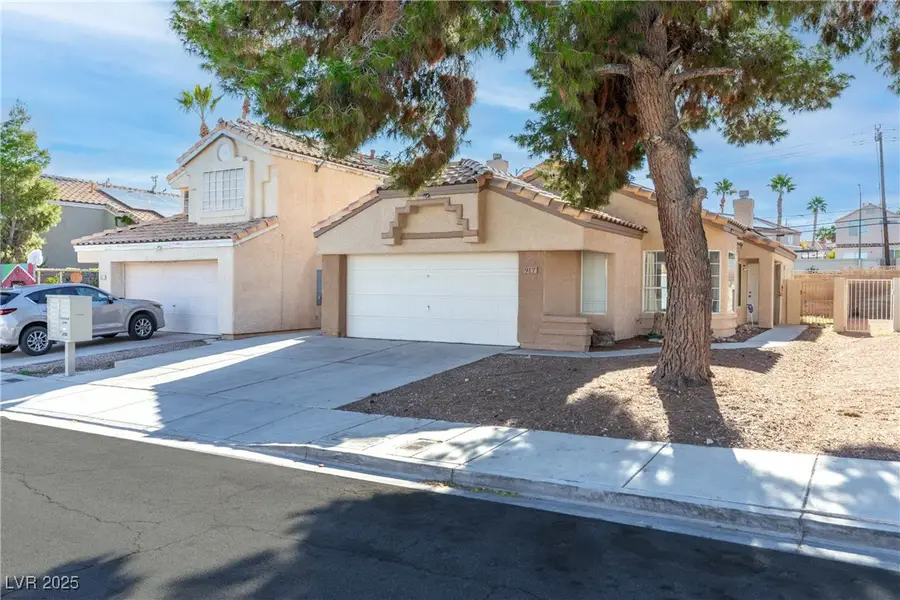 917 Celebration Drive, Las Vegas, NV 89123 - Image #3