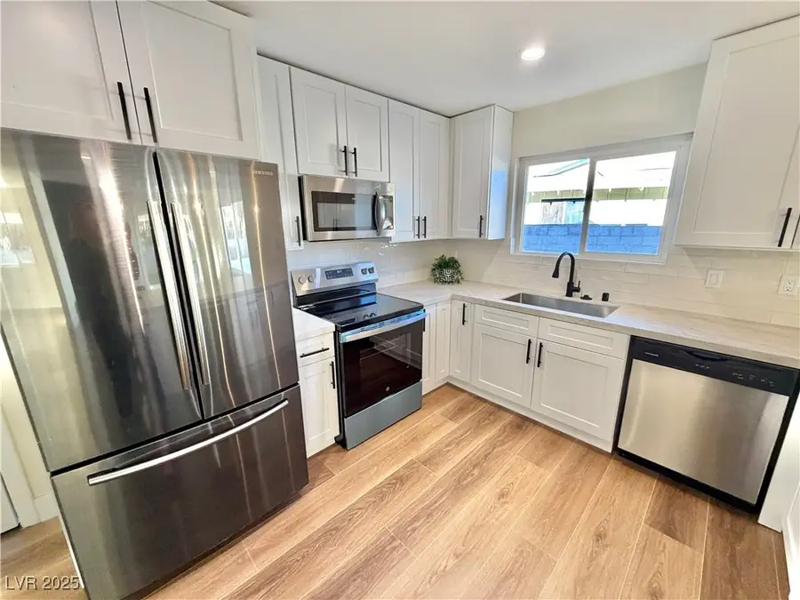 1505 Flag Circle, Las Vegas, NV 89102 - Image #2