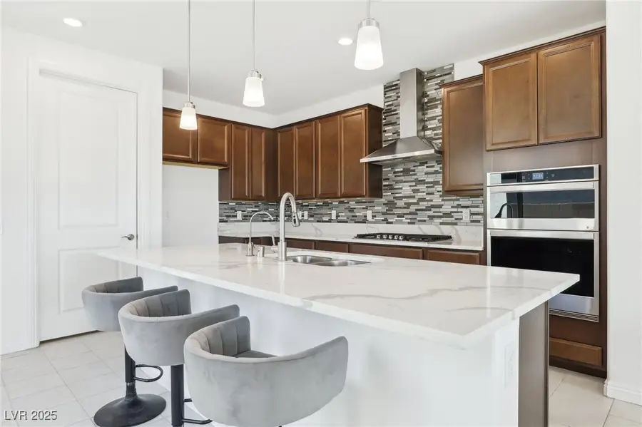 2255 Woodbluff Avenue, North Las Vegas, NV 89086 - Image #2