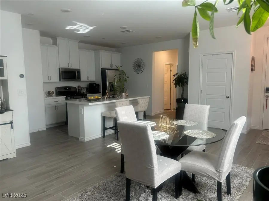 9751 Redwood Cascade Street, Las Vegas, NV 89143 - Image #3