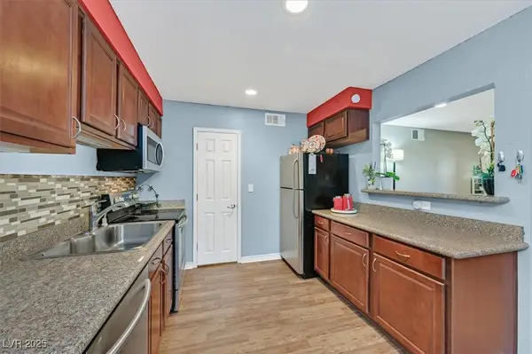 2451 N Rainbow Boulevard #1069, Las Vegas, NV 89108