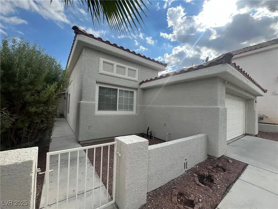 7709 Granberg Court, Las Vegas, NV 89131 - Image #3