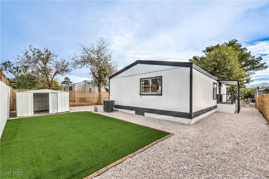 1879 Quintearo Street, Las Vegas, NV 89115 - Image #3