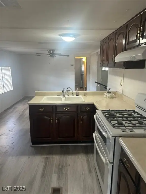 3473 Lost Hills Drive, Las Vegas, NV 89122