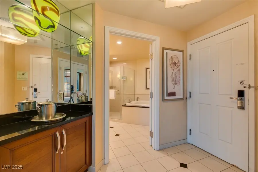 145 E Harmon Avenue #3117, Las Vegas, NV 89109 - Image #2