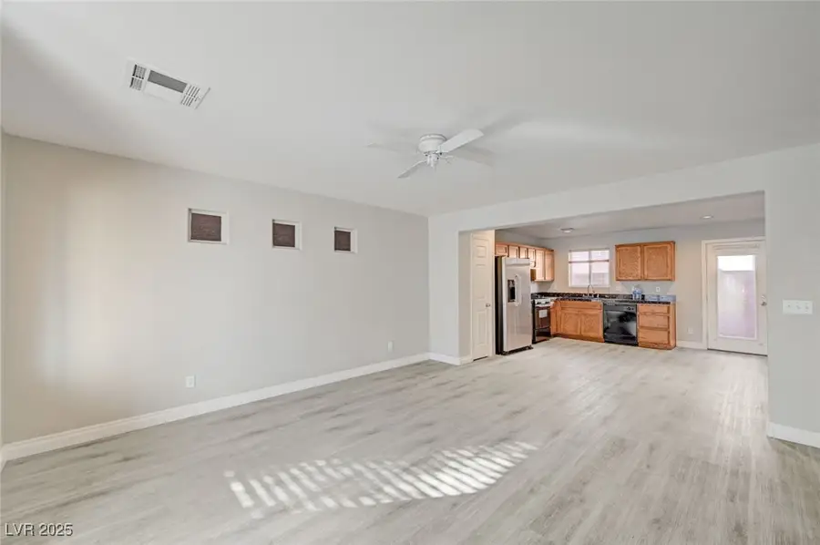 6946 Graceful Cloud Avenue, Henderson, NV 89011 - Image #3