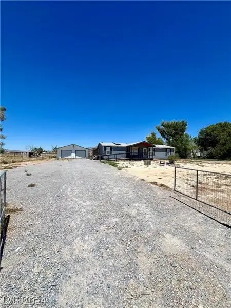 60 W Country Place Road, Pahrump, NV 89060