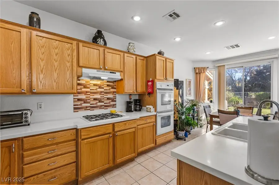 3212 Hill Valley Street, Las Vegas, NV 89129 - Image #3