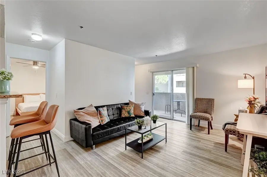 4200 S Valley View Boulevard #2097, Las Vegas, NV 89103 - Image #2