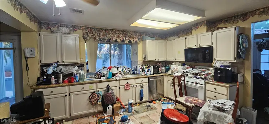 9512 Valley Hills Avenue, Las Vegas, NV 89134 - Image #3