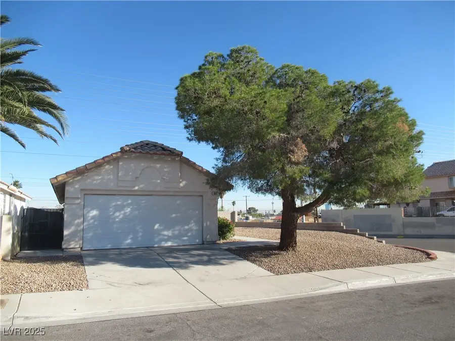 600 Sarajane Lane, Las Vegas, NV 89107 - Image #2
