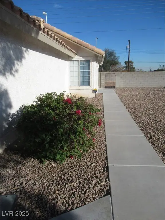 600 Sarajane Lane, Las Vegas, NV 89107 - Image #3