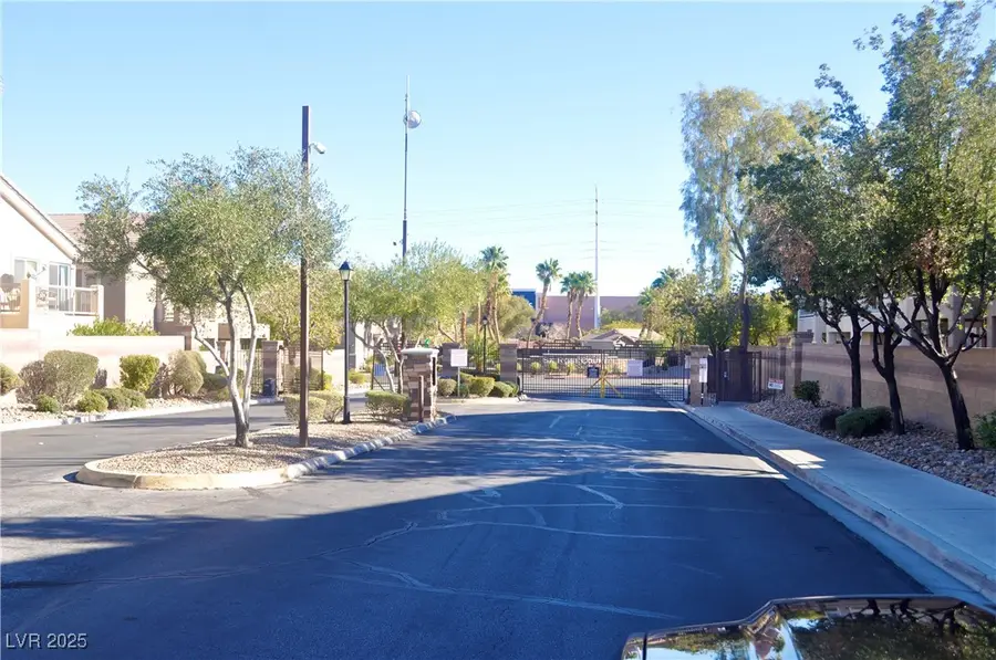 2348 Yellowstone Creek Drive #102, Las Vegas, NV 89183 - Image #2
