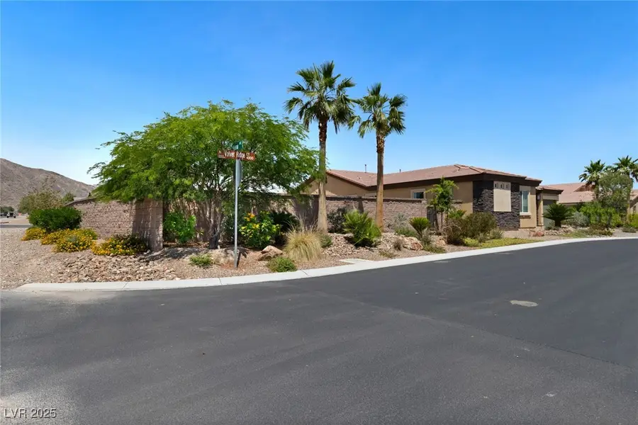 4317 Velvet Ridge Court, Las Vegas, NV 89129 - Image #2