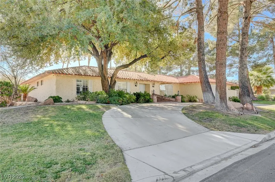 3753 Mountcrest Drive, Las Vegas, NV 89121 - Image #3