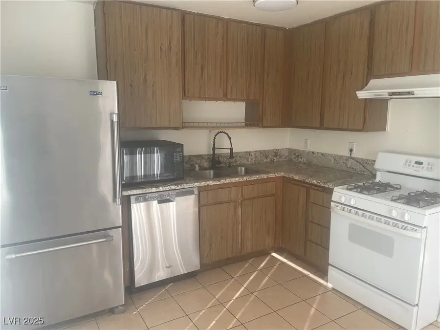 7301 Vireo Drive, Las Vegas, NV 89147 - Image #3