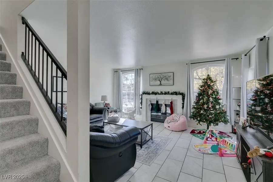 2602 Smoke Canyon Avenue, Henderson, NV 89074 - Image #2