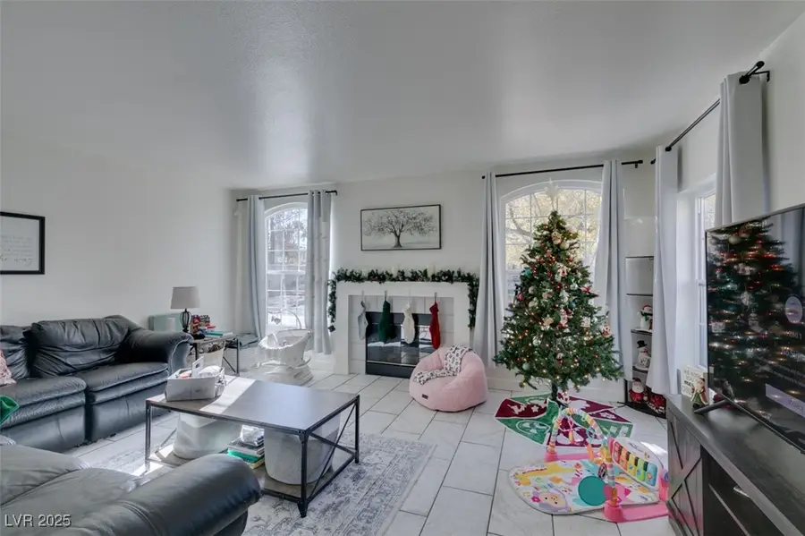 2602 Smoke Canyon Avenue, Henderson, NV 89074 - Image #3