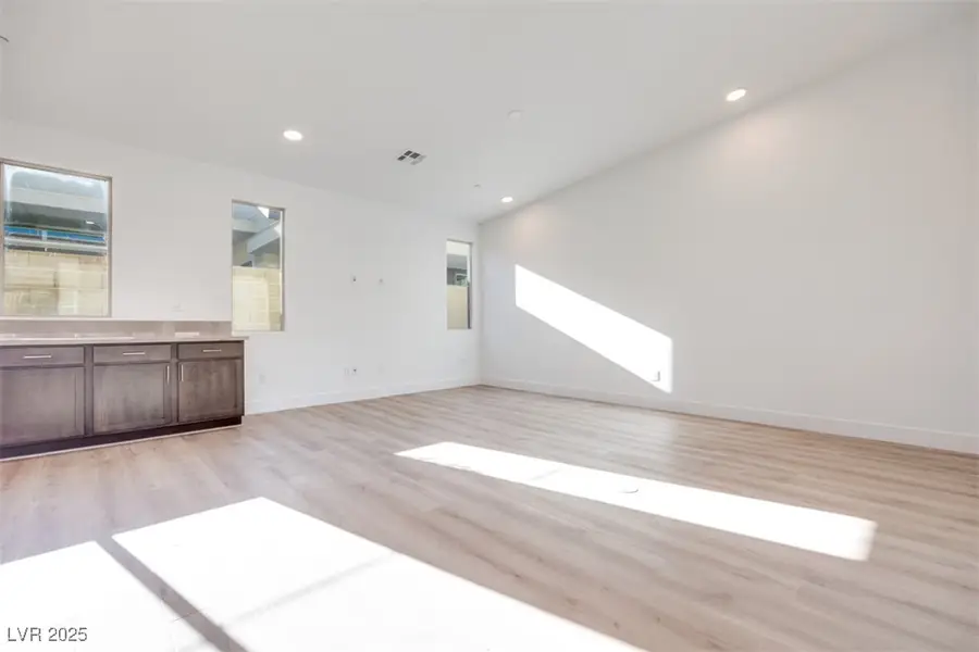 1031 Soaring Sage Avenue, Las Vegas, NV 89138 - Image #3