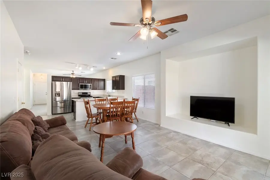 6314 Ruby Cedar Court, North Las Vegas, NV 89031 - Image #2