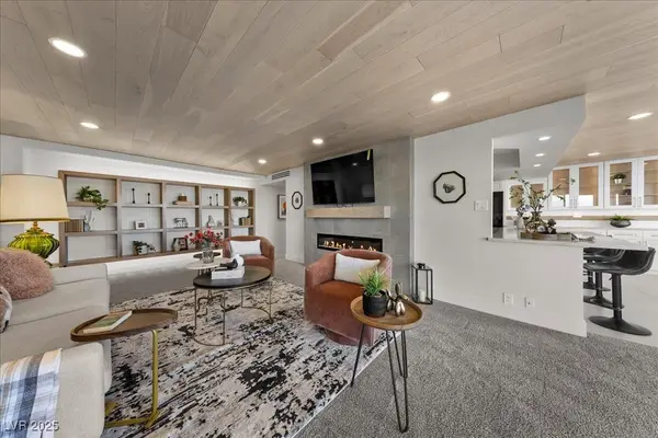 3111 Bel Air Drive #19D, Las Vegas, NV 89109