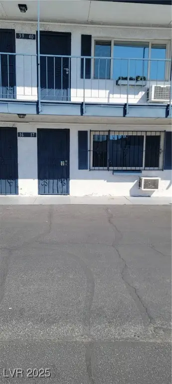 4600 Paradise Road #17, Las Vegas, NV 89169 - Image #2