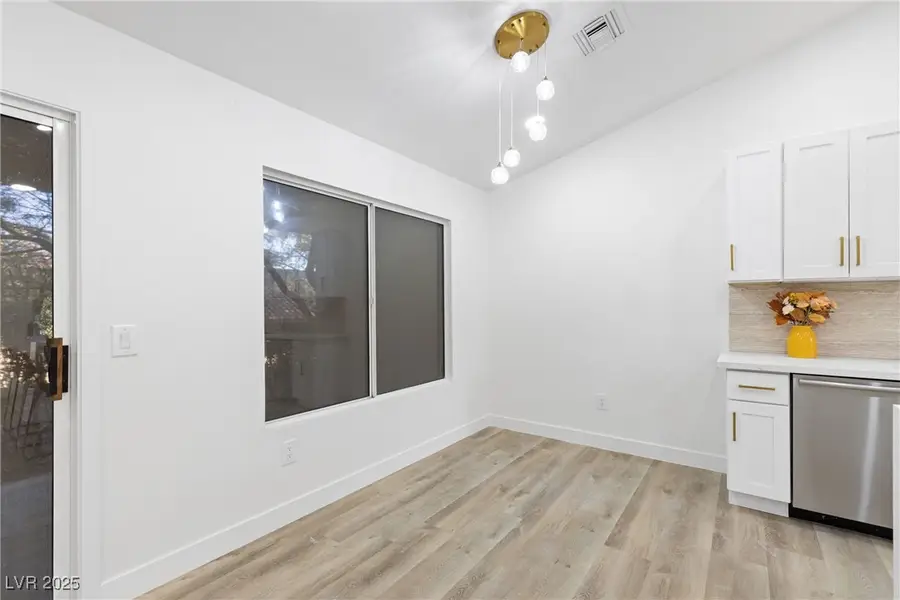 9512 Eagle Valley Drive, Las Vegas, NV 89134 - Image #3