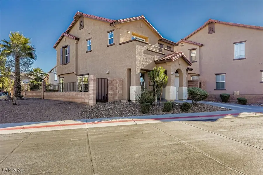 1090 Paradise Resort Drive, Henderson, NV 89002 - Image #2