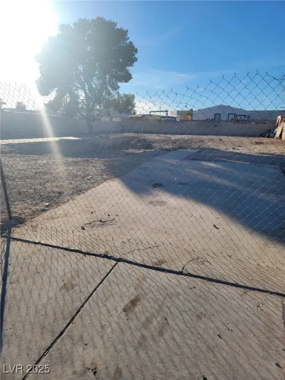 3489 Goldbutte Drive, Las Vegas, NV 89115 - Image #3