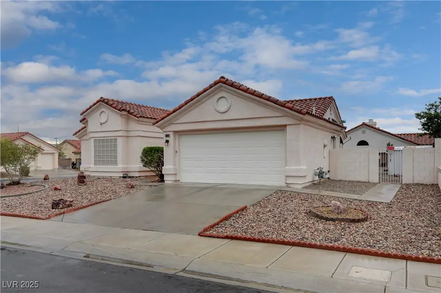 4724 Victoria Beach Way, Las Vegas, NV 89130 - Image #3