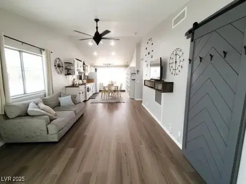 8072 Cimarron Ridge Drive #201, Las Vegas, NV 89128 - Image #3