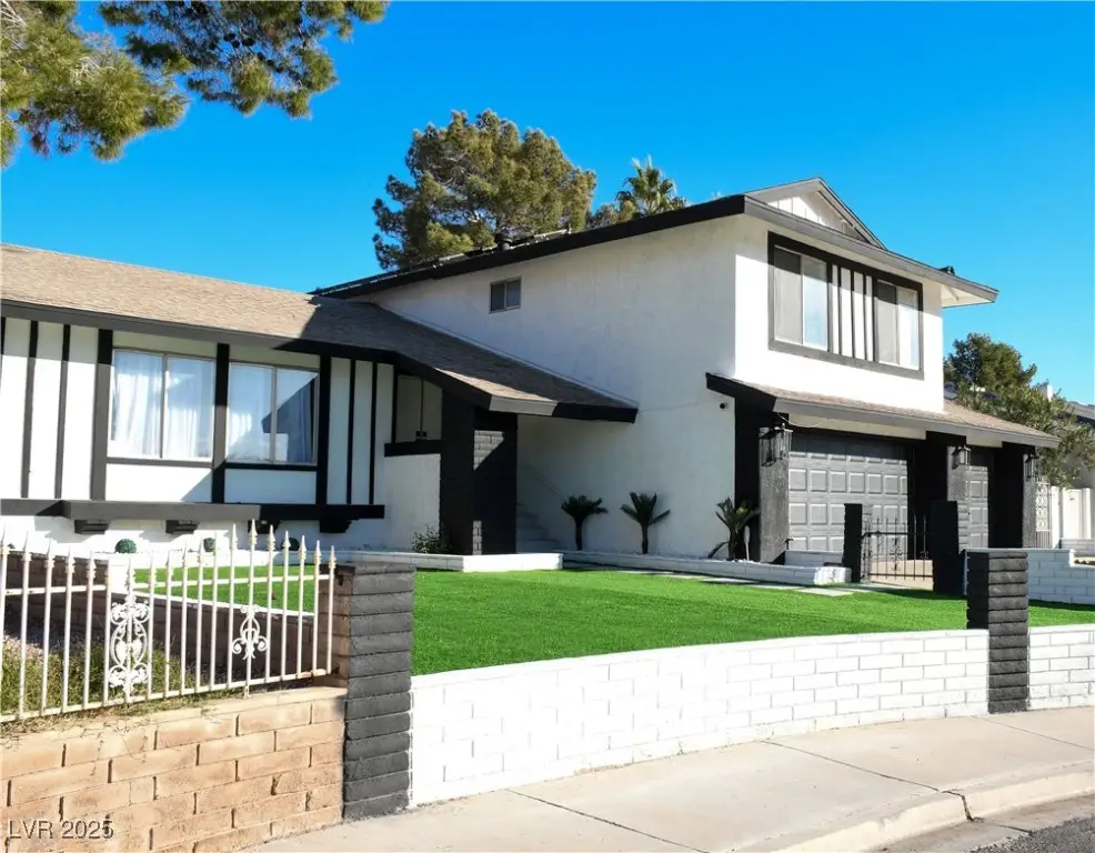 1708 Crest Avenue, Las Vegas, NV 89119 - Image #1