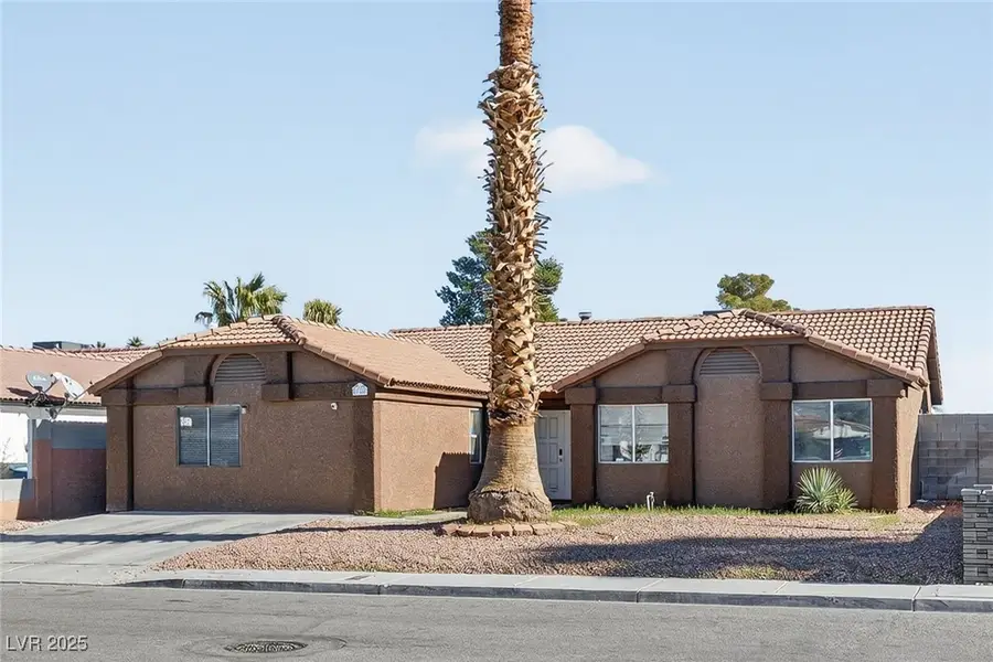 3132 Gentle Breeze Street, Las Vegas, NV 89108 - Image #3