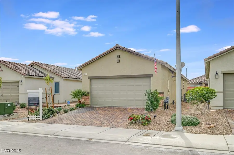6579 Secret Grove Avenue, Las Vegas, NV 89130 - #2