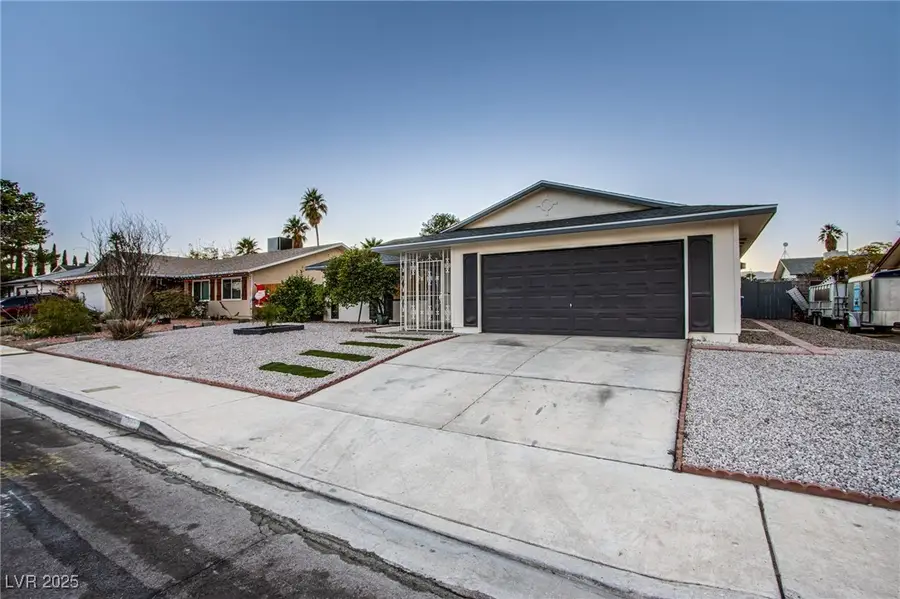 204 Bradshaw Way, Las Vegas, NV 89145 - Image #2