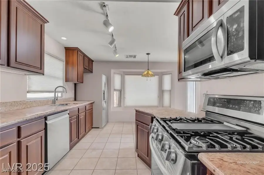 406 Palegold Street, Henderson, NV 89012 - Image #3