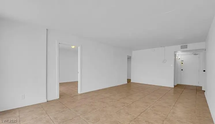 3930 University Center Drive #106, Las Vegas, NV 89119 - Image #3